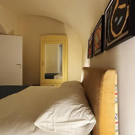 La Piazzetta Historic Center Old Port Genua