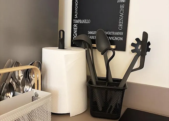 Apartment La Piazzetta Historic Center Old Port