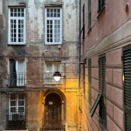 La Piazzetta Historic Center Old Port * Genova